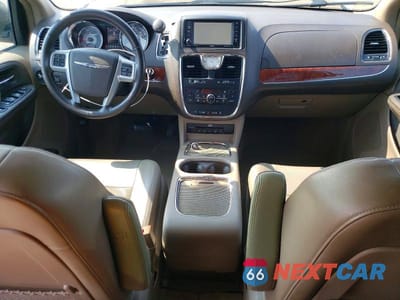 Zdjęcie 8 z 13 samochodu: 2014 CHRYSLER TOWN & COUNTRY TOURING L VIN:2C4RC1CG1ER107777 - miniatura