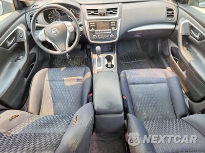 Zdjęcie 8 z 12 samochodu: 2016 NISSAN ALTIMA 2.5 S VIN:1N4AL3AP9GN386588 - miniatura