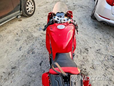 Zdjęcie 6 z 9 samochodu: 2024 DUCATI PANIGALE V4S VIN:ZDMDAGWW7RB009349 - miniatura