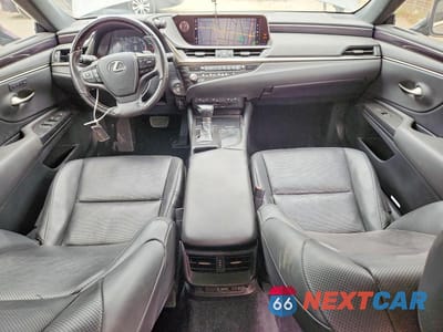 Zdjęcie 8 z 13 samochodu: 2021 LEXUS ES 250 BASE VIN:58AD11D14MU001694 - miniatura