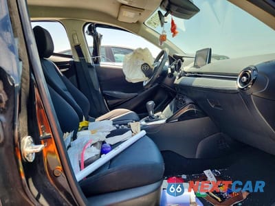 Zdjęcie 7 z 12 samochodu: 2016 SCION IA BASE VIN:3MYDLBZV6GY106330 - miniatura