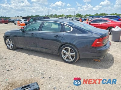 Drugie zdjęcie samochodu z przodu: 2018 VOLVO S90 T5 MOMENTUM VIN:LVY982AK5JP007362 - miniatura