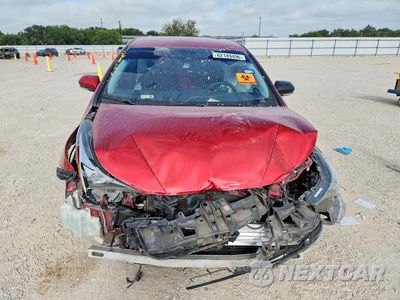Piąte zdjęcie samochodu w środku: 2018 TOYOTA PRIUS TWO VIN:JTDKBRFU2J3599923 - miniatura