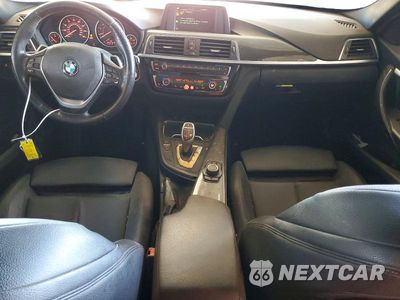 Zdjęcie 8 z 12 samochodu: 2017 BMW 330 I VIN:WBA8B9G34HNU53938 - miniatura