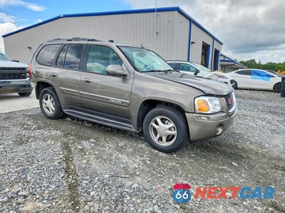 Czwarte zdjęcie samochodu z boku: 2005 GMC ENVOY VIN:1GKDS13S752119629 - miniatura