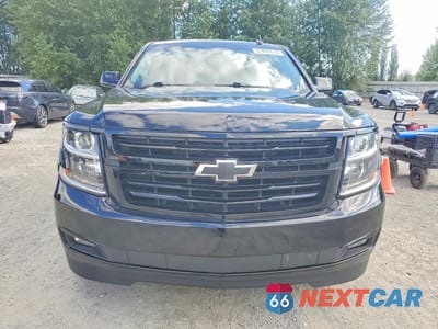Piąte zdjęcie samochodu w środku: 2019 CHEVROLET SUBURBAN C1500 LT VIN:1GNSCHKC5KR270546 - miniatura