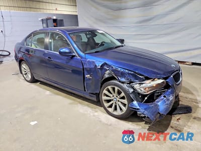 Czwarte zdjęcie samochodu z boku: 2011 BMW 328 XI SULEV VIN:WBAPK5G55BNN26568 - miniatura