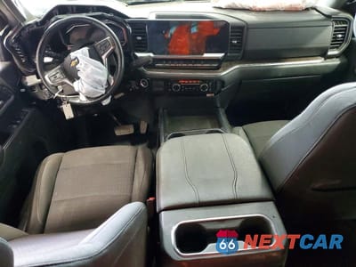 Zdjęcie 8 z 13 samochodu: 2024 CHEVROLET SILVERADO K2500 HEAVY DUTY LT VIN:1GC4YNEY3RF159840 - miniatura