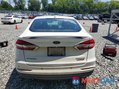 Zdjęcie 6 z 12 samochodu: 2019 FORD FUSION TITANIUM VIN:3FA6P0RU9KR257890 - miniatura