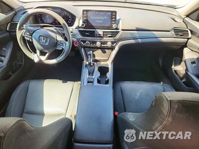 Zdjęcie 8 z 13 samochodu: 2021 HONDA ACCORD LX VIN:1HGCV1F19MA028899 - miniatura