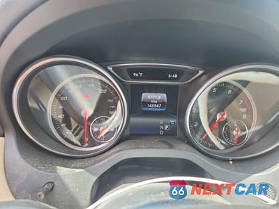 Zdjęcie 9 z 12 samochodu: 2018 MERCEDES-BENZ CLA 250 VIN:WDDSJ4EB2JN594446 - miniatura