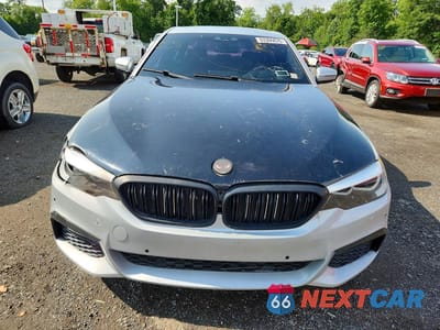 Piąte zdjęcie samochodu w środku: 2018 BMW 530 XI VIN:WBAJA7C55JWC75489 - miniatura