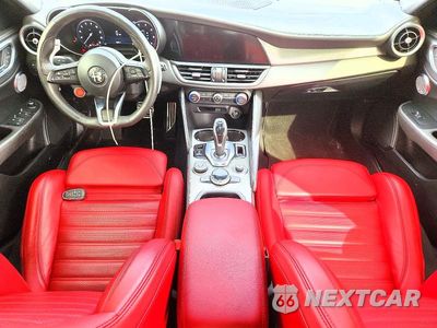 Zdjęcie 8 z 12 samochodu: 2024 ALFA ROMEO GIULIA TI VIN:ZARFANBN4R7681299 - miniatura