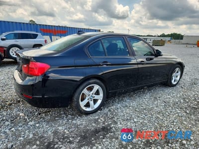 Trzecie zdjęcie samochodu z tyłu: 2015 BMW 328 I VIN:WBA3A5G59FNS90773 - miniatura