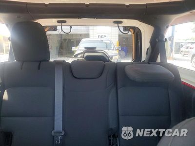 Zdjęcie 10 z 13 samochodu: 2022 JEEP WRANGLER UNLIMITED SPORT VIN:1C4HJXDN7NW243730 - miniatura