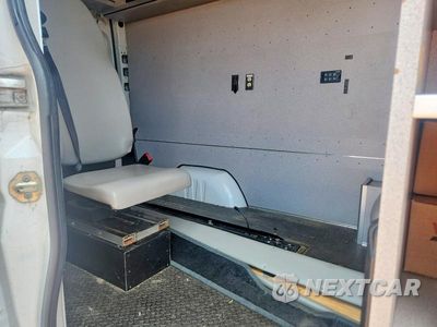 Zdjęcie 11 z 13 samochodu: 2017 MERCEDES-BENZ SPRINTER 2500 AMBULANCE VIN:WDAPE7CDXHP384382 - miniatura