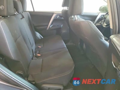 Zdjęcie 11 z 13 samochodu: 2017 TOYOTA RAV4 XLE VIN:JTMRFREV8HD209327 - miniatura