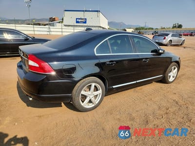 Trzecie zdjęcie samochodu z tyłu: 2010 VOLVO S80 T6 VIN:YV1992AH6A1123708 - miniatura