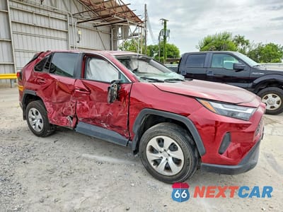 Czwarte zdjęcie samochodu z boku: 2023 TOYOTA RAV4 LE VIN:2T3H1RFV2PW252975 - miniatura