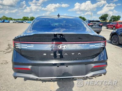 Zdjęcie 6 z 12 samochodu: 2025 HYUNDAI SONATA N LINE VIN:KMHL54JC5SA430226 - miniatura