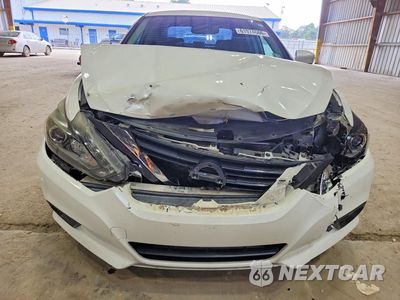 Piąte zdjęcie samochodu w środku: 2017 NISSAN ALTIMA 2.5 SL VIN:1N4AL3AP7HC233849 - miniatura
