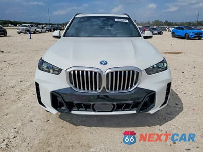 Piąte zdjęcie samochodu w środku: 2025 BMW X5 XDRIVE50E VIN:5UX43EU00S9Z20658 - miniatura