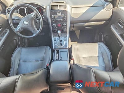 Zdjęcie 8 z 12 samochodu: 2012 SUZUKI GRAND VITARA JLX VIN:JS3TD0D71C4100258 - miniatura