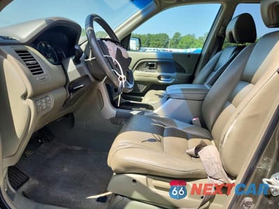 Zdjęcie 7 z 14 samochodu: 2006 HONDA PILOT EX VIN:5FNYF28606B034729 - miniatura
