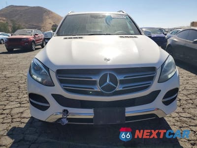 Piąte zdjęcie samochodu w środku: 2018 MERCEDES-BENZ GLE 350 VIN:4JGDA5JB2JB148518 - miniatura