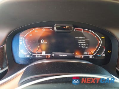 Zdjęcie 9 z 12 samochodu: 2021 BMW 750 XI VIN:WBA7U2C04MCE61507 - miniatura