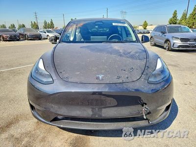 Piąte zdjęcie samochodu w środku: 2024 TESLA MODEL Y VIN:7SAYGDED6RF096123 - miniatura