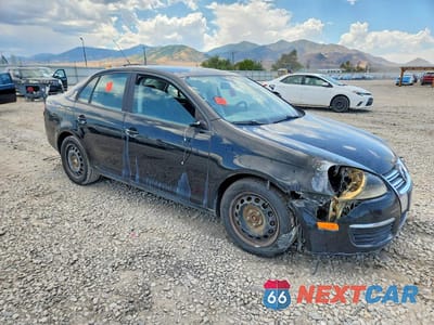 Czwarte zdjęcie samochodu z boku: 2008 VOLKSWAGEN JETTA S VIN:3VWJZ71K98M072470 - miniatura