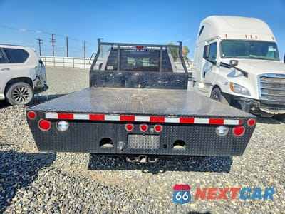 Zdjęcie 6 z 12 samochodu: 2025 FORD F-350 SUPE VIN:1FT8W3DT0SED11330 - miniatura