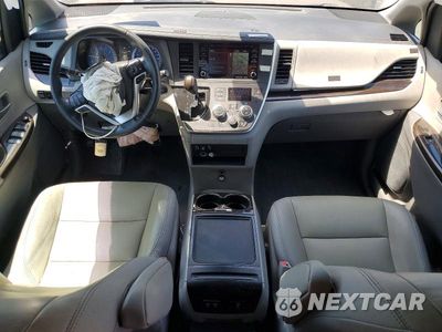 Zdjęcie 8 z 13 samochodu: 2020 TOYOTA SIENNA XLE 8-PASSENGER VIN:5TDYZ3DC7LS036901 - miniatura