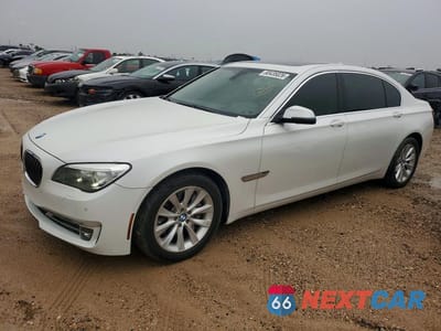 2014 BMW 740 LI WBAYE4C5XED138421 - główne zdjęcie licytacji z USA - miniatura