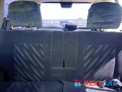 Zdjęcie 10 z 13 samochodu: 1999 HONDA CR-V LX VIN:JHLRD1840XC030524 - miniatura