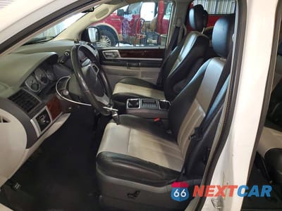 Zdjęcie 7 z 13 samochodu: 2010 CHRYSLER TOWN & COUNTRY TOURING PLUS VIN:2A4RR8DX9AR436625 - miniatura