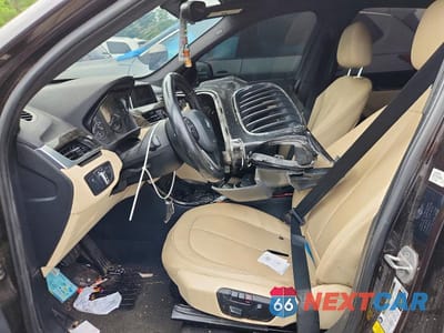 Zdjęcie 7 z 13 samochodu: 2016 BMW X1 XDRIVE28I VIN:WBXHT3C38G5E55442 - miniatura