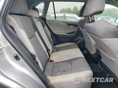 Zdjęcie 11 z 13 samochodu: 2021 TOYOTA RAV4 XLE VIN:2T3W1RFV6MC142645 - miniatura