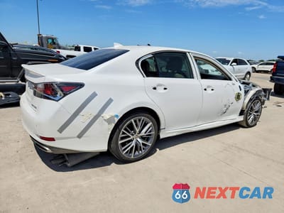 Trzecie zdjęcie samochodu z tyłu: 2016 LEXUS GS 350 BASE VIN:JTHBZ1BL0GA006587 - miniatura