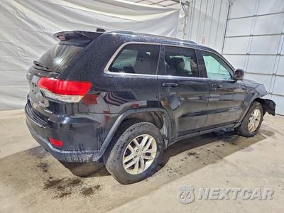 Trzecie zdjęcie samochodu z tyłu: 2018 JEEP GRAND CHEROKEE LAREDO VIN:1C4RJFAG3JC189178 - miniatura