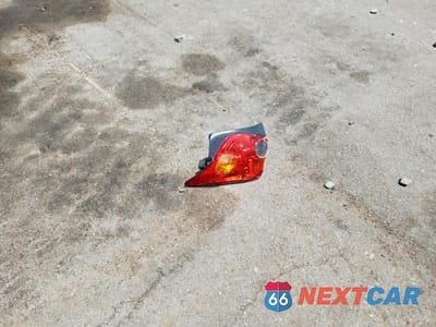 Zdjęcie 12 z 13 samochodu: 2005 SCION XA BASE VIN:JTKKT604X50080316 - miniatura