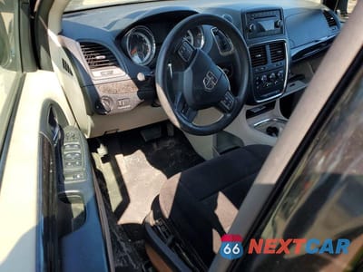 Zdjęcie 8 z 13 samochodu: 2012 DODGE GRAND CARAVAN SXT VIN:2C4RDGCG5CR334290 - miniatura
