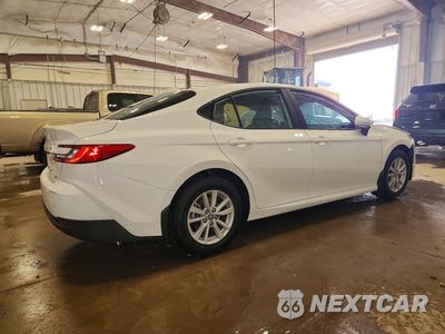Trzecie zdjęcie samochodu z tyłu: 2026 TOYOTA CAMRY LE VIN:4T1DAACK6TU280243 - miniatura