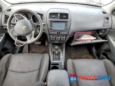 Zdjęcie 8 z 13 samochodu: 2019 MITSUBISHI OUTLANDER SPORT ES VIN:JA4AP3AU1KU011694 - miniatura