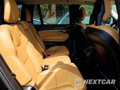 Zdjęcie 11 z 14 samochodu: 2016 VOLVO XC90 T6 VIN:YV4A22PK5G1032137 - miniatura