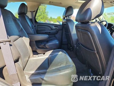 Zdjęcie 10 z 12 samochodu: 2013 GMC YUKON DENALI VIN:1GKS2EEF2DR336333 - miniatura