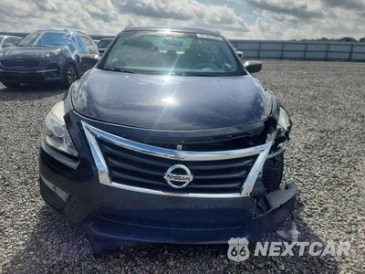 Piąte zdjęcie samochodu w środku: 2015 NISSAN ALTIMA 2.5 S VIN:1N4AL3AP9FN351516 - miniatura