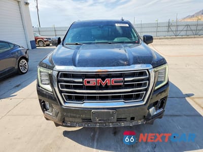 Piąte zdjęcie samochodu w środku: 2021 GMC YUKON XL K1500 SLT VIN:1GKS2GKD1MR465596 - miniatura