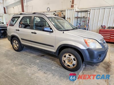 Czwarte zdjęcie samochodu z boku: 2006 HONDA CR-V LX VIN:SHSRD68536U404153 - miniatura